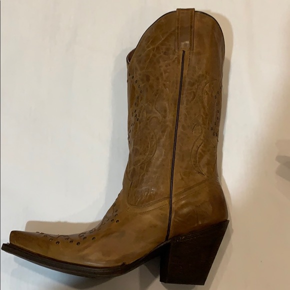 Brand new in box boots - Picture 2 of 3